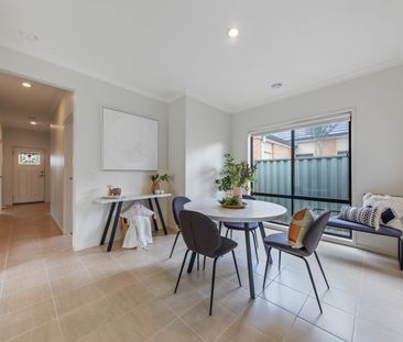 63 Park Orchard Drive, Pakenham VIC 3810 - House For Rent | Domain - Photo 5