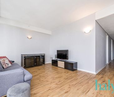Resort Style Living! 3 Bedroom Apartment in Saffron Apartments - Photo 3