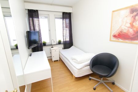 Bultgatan, Sundsvall - Photo 3