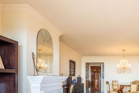 2 bedroom luxury Apartment for rent in Benahavís, Spain - Photo 2