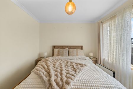 Comfortable & Practical Living - Photo 5