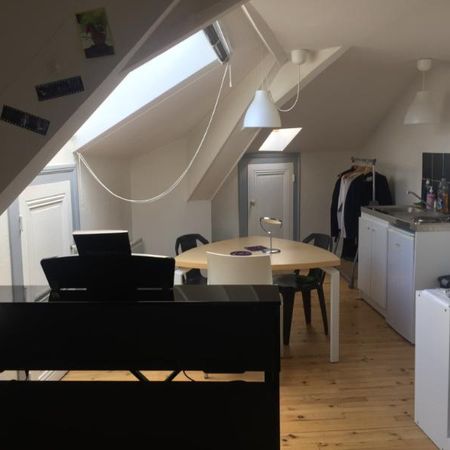 Location Appartement 1 pièce 21m² ST ETIENNE 42000 - Photo 4