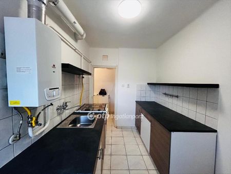 Kiadó újszerű állapotú lakás - Dunaújváros - Fotó 4