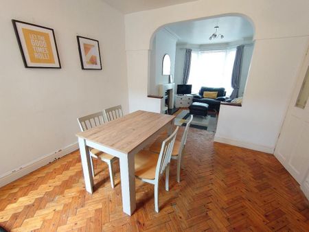 3 bedroom terraced house to rent - Photo 2