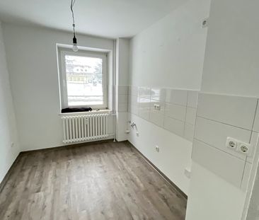 Gepflegte 3-Zimmer-Wohnung im Erdgeschoss frei! - Photo 2