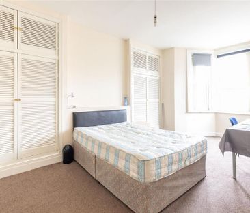 5 bedroom terraced house to rent - Photo 3