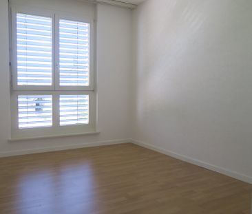 4.5 Zimmer, 100 m², 1. Stock - Foto 1