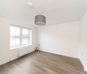 Thorpe Close - Photo 2