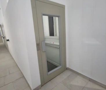 Piso de alquiler en Calle Navarro Ledesma, El Cónsul - Ciudad Unive... - Photo 4