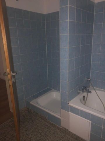 große 3 ZKB Wohnung mit Balkon & Aufzug & Gäste WC in Kassel am Klinikum, Nähe Uni ( KS-MBS50a-3-3 ) - Photo 5