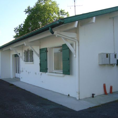 Location Appartement 2 pièces 52m² - Photo 4