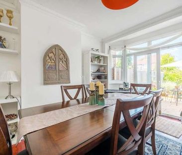 Hall Road, Isleworth, TW7 - Photo 3