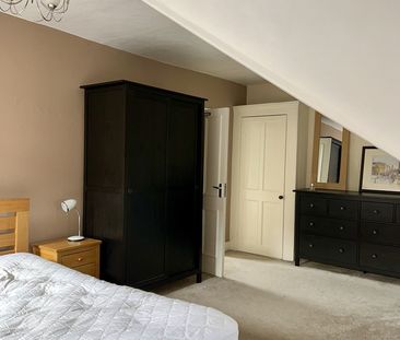 2 Bed Maisonette, Canadian Avenue, SE6 - Photo 1