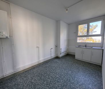 Location Appartement 3 pièces 61m² - Photo 5