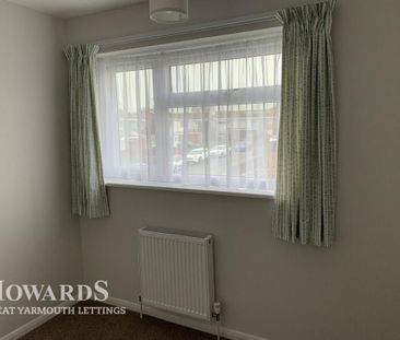 3 bedroom end of terrace house to rent - Photo 5