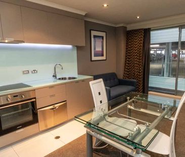 1 bed in Wellington Central - Photo 2