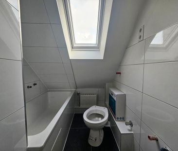 Komfortables Wohnen auf kompaktem Raum - 3 Zimmer zum Wohlfühlen - Photo 2