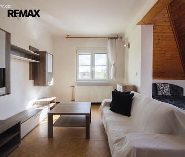 Pronájem bytu 1+kk 46 m² - Photo 2