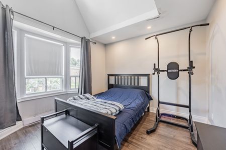 For Lease - 213 Langley Avenue Unit# Upper, Toronto, Ontario - Photo 2