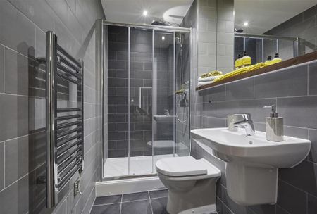 2 bedroom apartment to rent - Photo 4