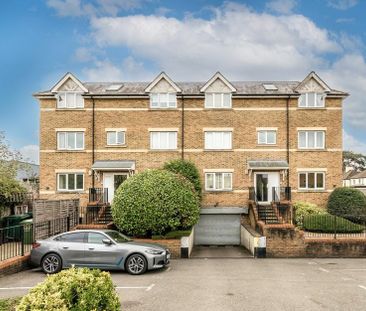 Chertsey Road - Photo 3