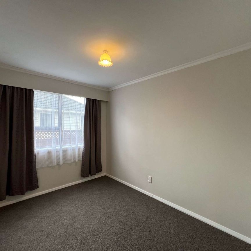 Wainuiomata 3 Bedrooms - Photo 1