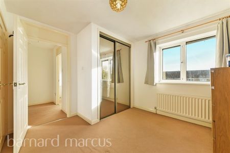 Appleby Gardens, Feltham - Photo 3