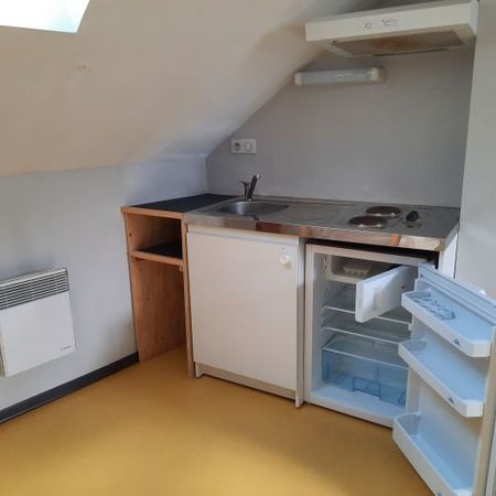 Location Appartement 1 pièce Meublé 18m² EGLETONS 19300 - Photo 3