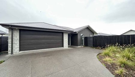 Three bedroom home Halswell - Photo 3