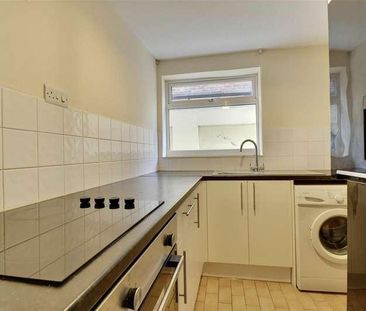 Elphinstone Road, Southsea, PO5 - Photo 4