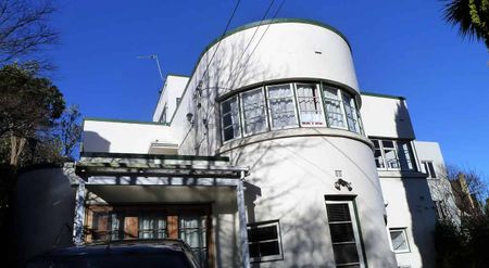 5 BEDROOM APARTMENT, for 2026, NEAR CAMPUS, TOWN - Photo 4