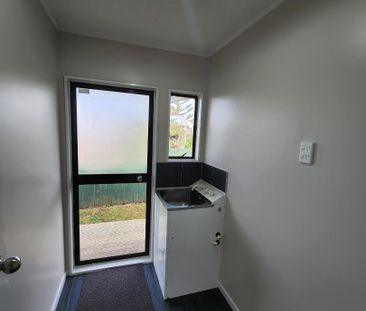 Private & Pet Friendly - Photo 6