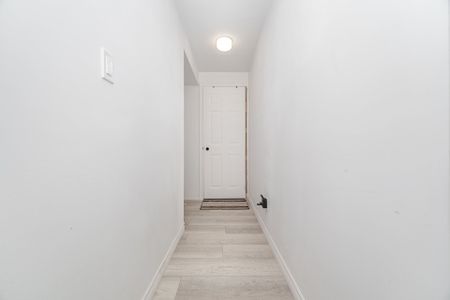 For Lease - 292 Freure Drive Unit# Bsmt, Cambridge, Ontario - Photo 3