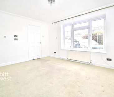 3 bedroom end of terrace house to rent - Photo 1
