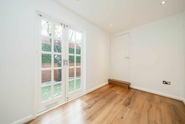 Holland Road, Holland Park, W14 - Photo 1