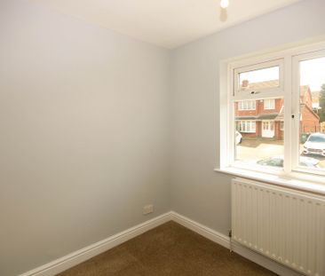 Clent Drive, Nuneaton, CV10 - Photo 1