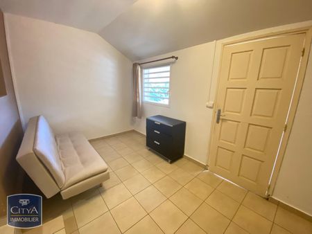 Location Appartement 1 pièce 19m² ST DENIS 97400 - Photo 5