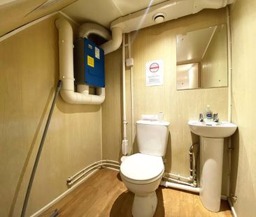 5 bedroom terraced house to rent - Photo 4