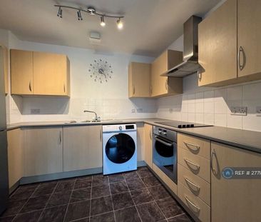 2 bedroom flat to rent - Photo 5