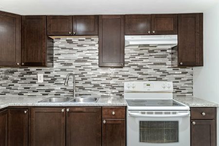 For Lease - 3430 Galena Crescent Unit# LOWER, Mississauga, Ontario - Photo 4