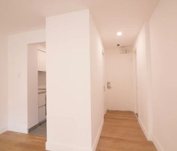 1 de la Cote-Saint-Catherine — Studio - unit 206 - Photo 5