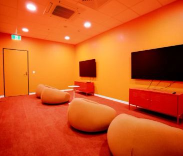 8 Bedroom Apartment - Photo 4