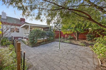 117 The Eyrie. Eaglemont VIC 3084 - Photo 3