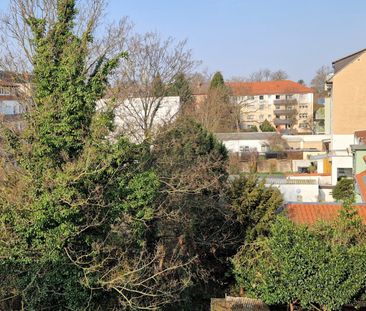 Gemütliche Dachgeschosswohnung mit Einbauküche - Photo 6