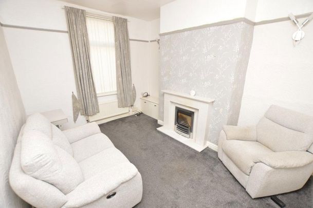 3 bedroom terraced house to rent - Photo 1
