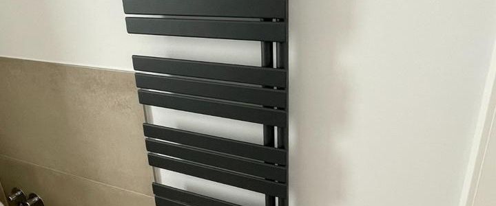 TOP 45 qm, 2-Zi-Wohnung mit High-Class Küche u. Luxusbad, KERNSANIERT, SmartHome, Fußbodenheizung - Photo 1