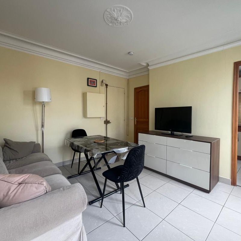 Location Appartement 2 pièces Meublé 31m² VINCENNES 94300 - Photo 1