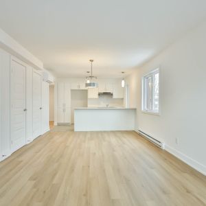 Logement Neuf - 2 Chambres - Buckingham - Photo 2