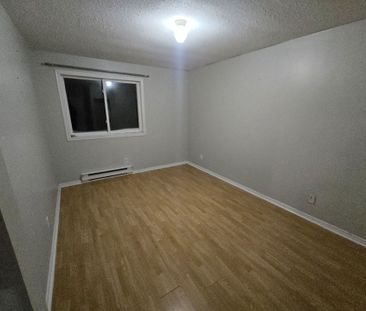 For Lease - 1015 Arnold Street Unit# 2, Innisfil, Ontario - Photo 2
