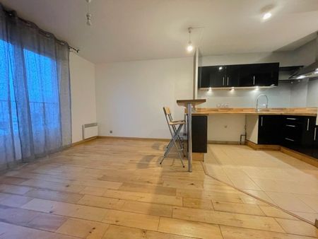 Location / Appartement T3 - Photo 2